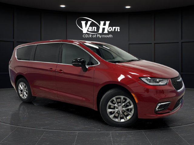 New 2026 Chrysler Pacifica Limited w/ Trailer Tow Group AWD/4WD image 43