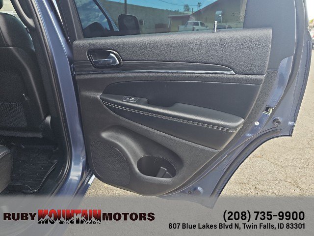 Used 2021 Jeep Grand Cherokee Limited AWD/4WD image 34