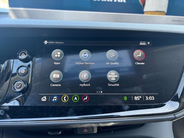 Used 2022 Buick Envision Avenir w/ Technology Package II image 23