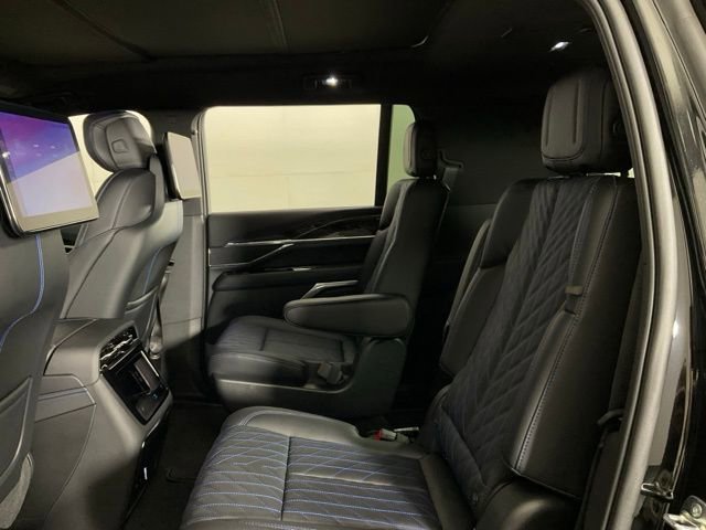 New 2026 Cadillac Escalade IQL Luxury image 33