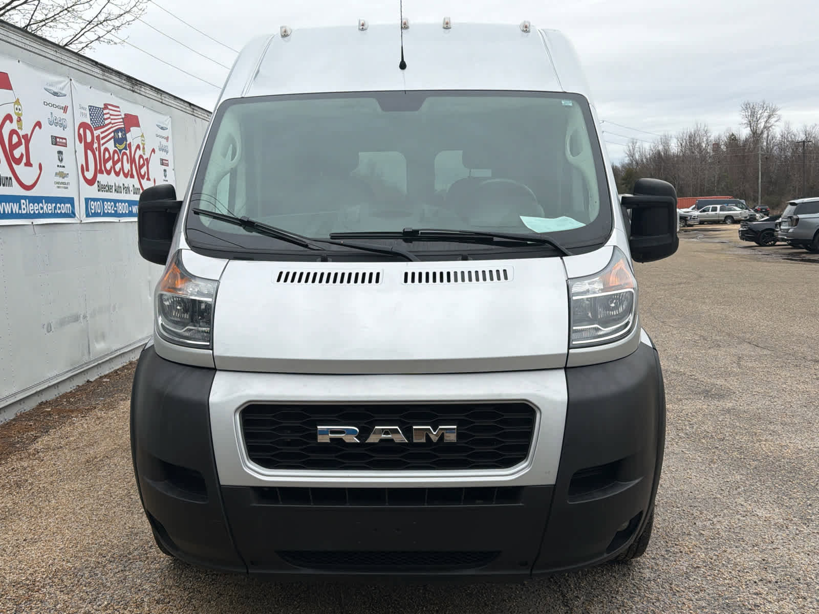 Used 2021 RAM ProMaster 2500 w/ Convenience Group FWD image 5
