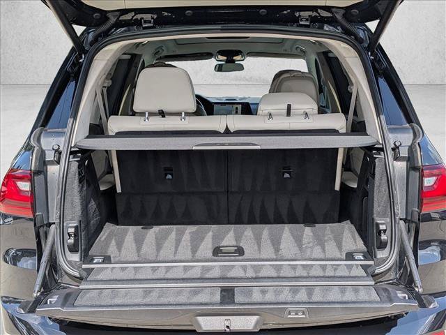 Used 2022 BMW ALPINA XB7 AWD/4WD image 6