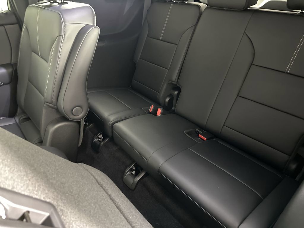 New 2026 GMC Acadia Elevation w/ Elevation Premium Package image 24