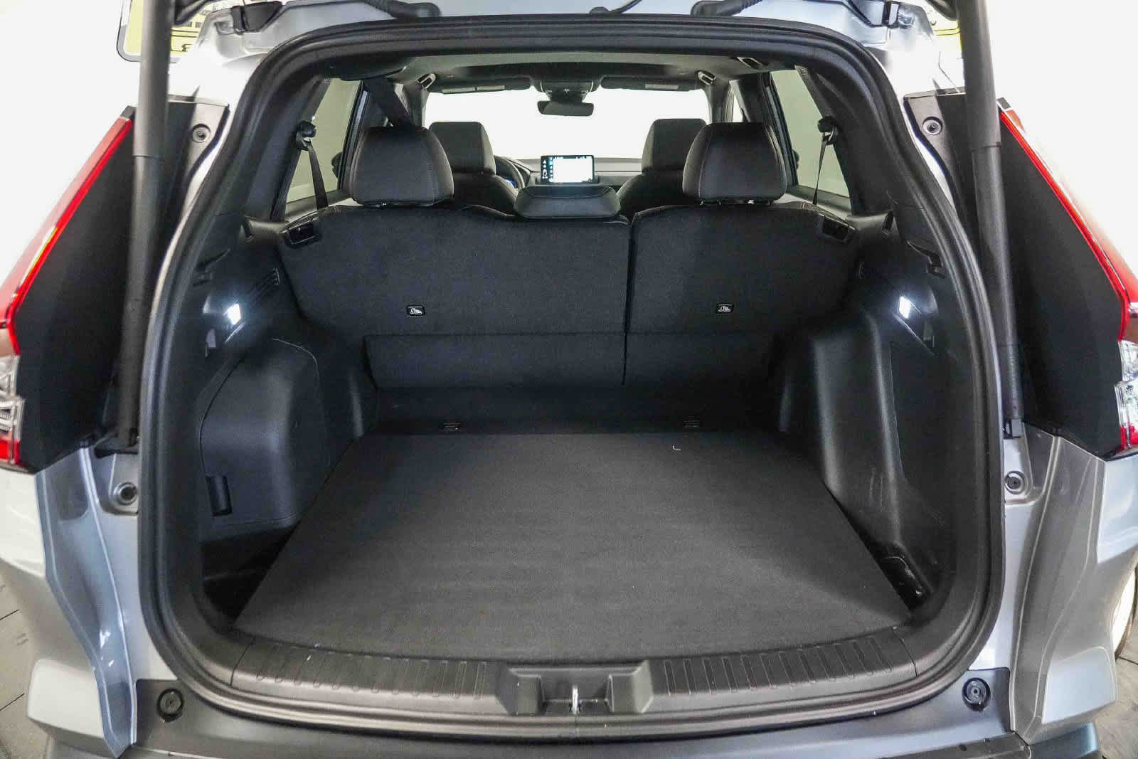 Used 2026 Honda CR-V Sport Touring image 12