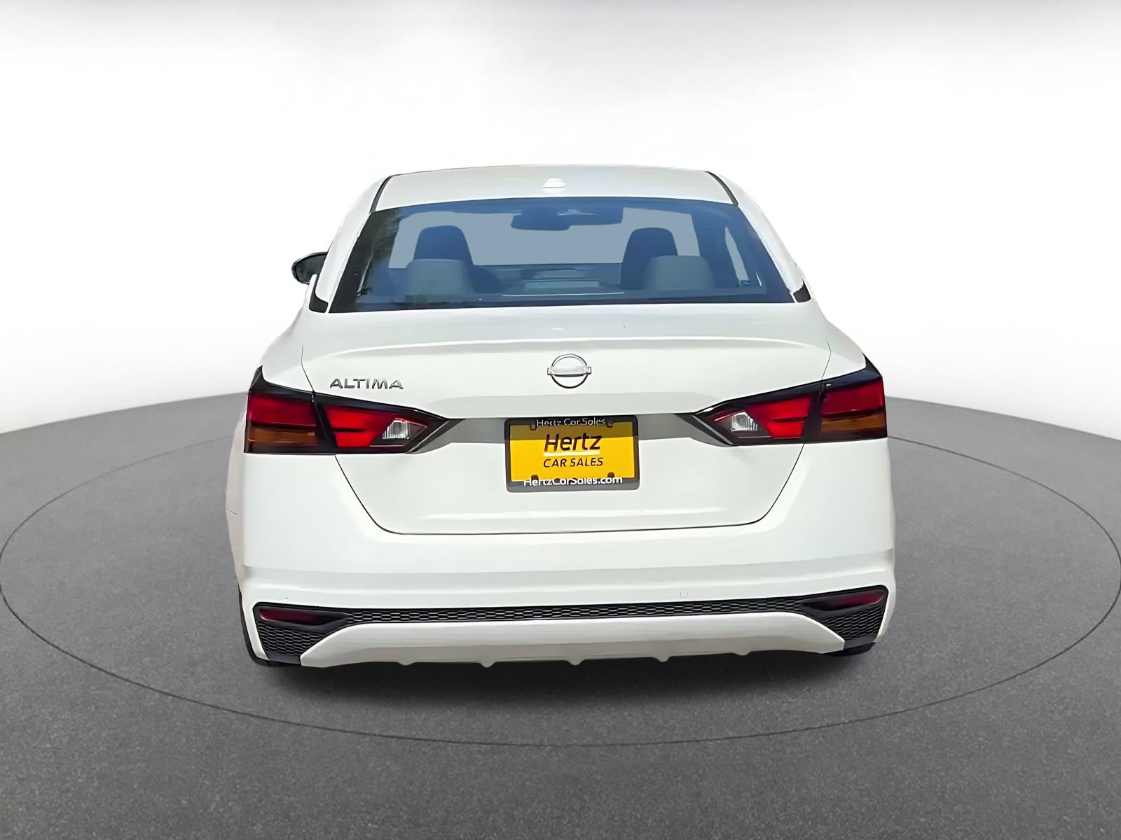 Used 2025 Nissan Altima 2.5 SV FWD image 10