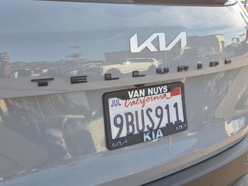 Certified 2022 Kia Telluride EX w/ EX Premium Package AWD/4WD image 33