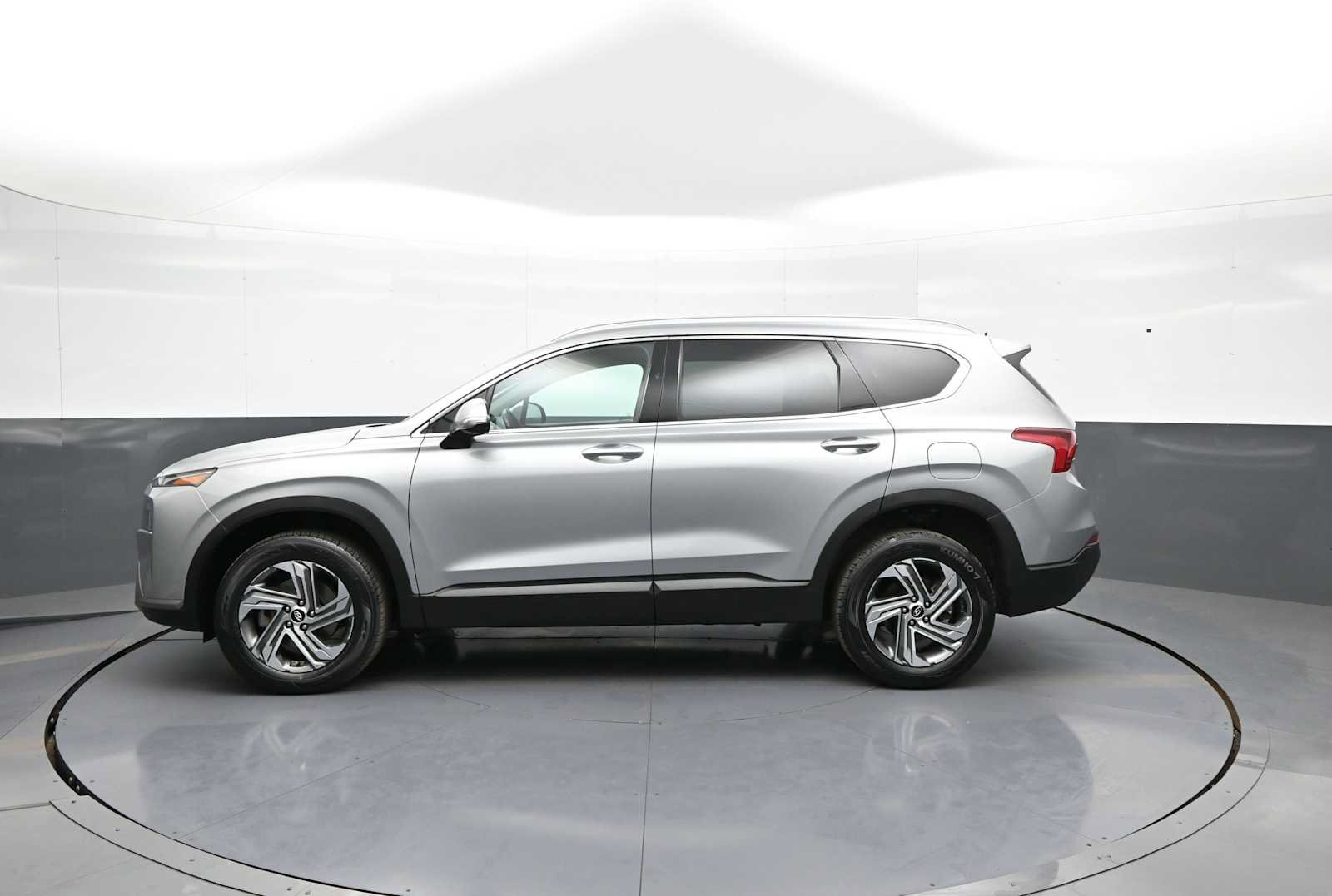 Used 2023 Hyundai Santa Fe SEL w/ Cargo Package AWD/4WD image 9