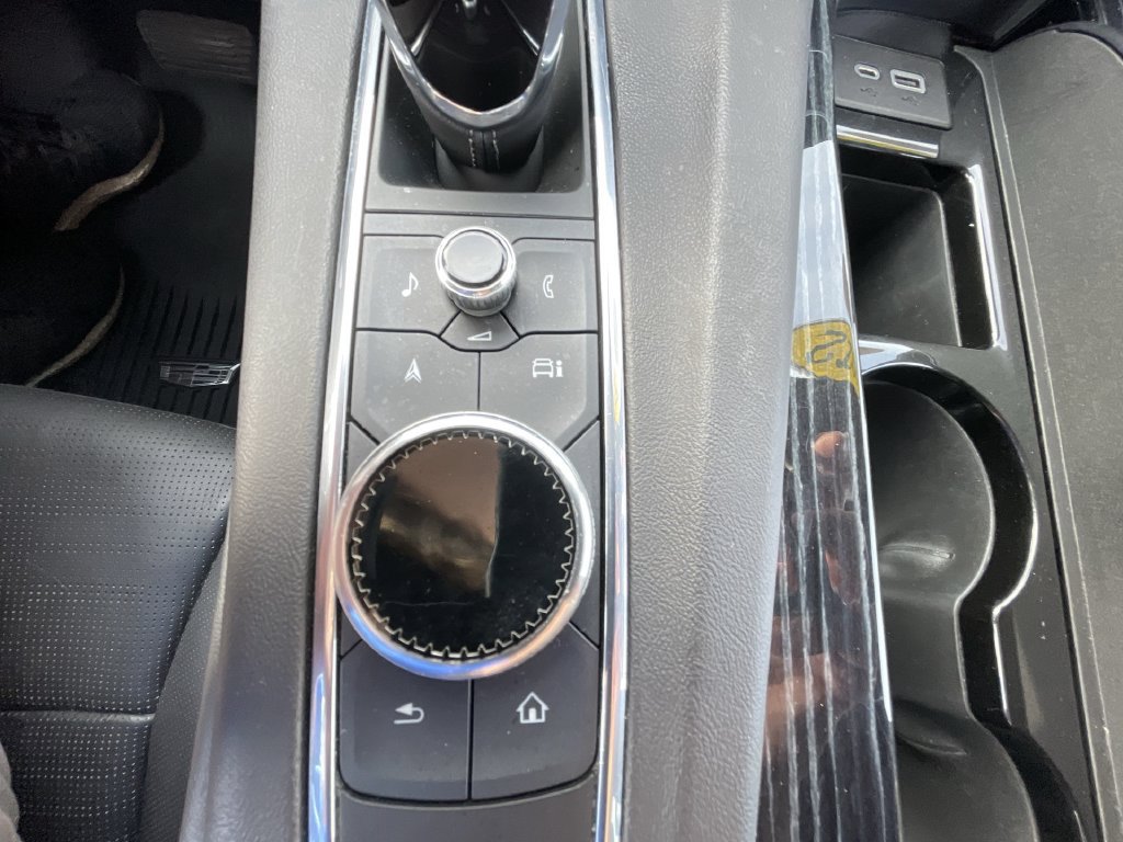 Used 2022 Cadillac Escalade ESV Sport w/ Touring Package AWD/4WD image 35