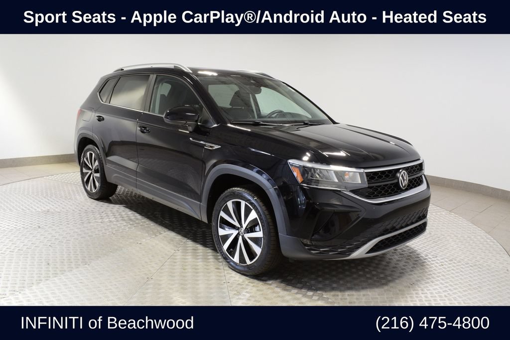 Used 2023 Volkswagen Taos SE w/ Panoramic Sunroof Package AWD/4WD image 1
