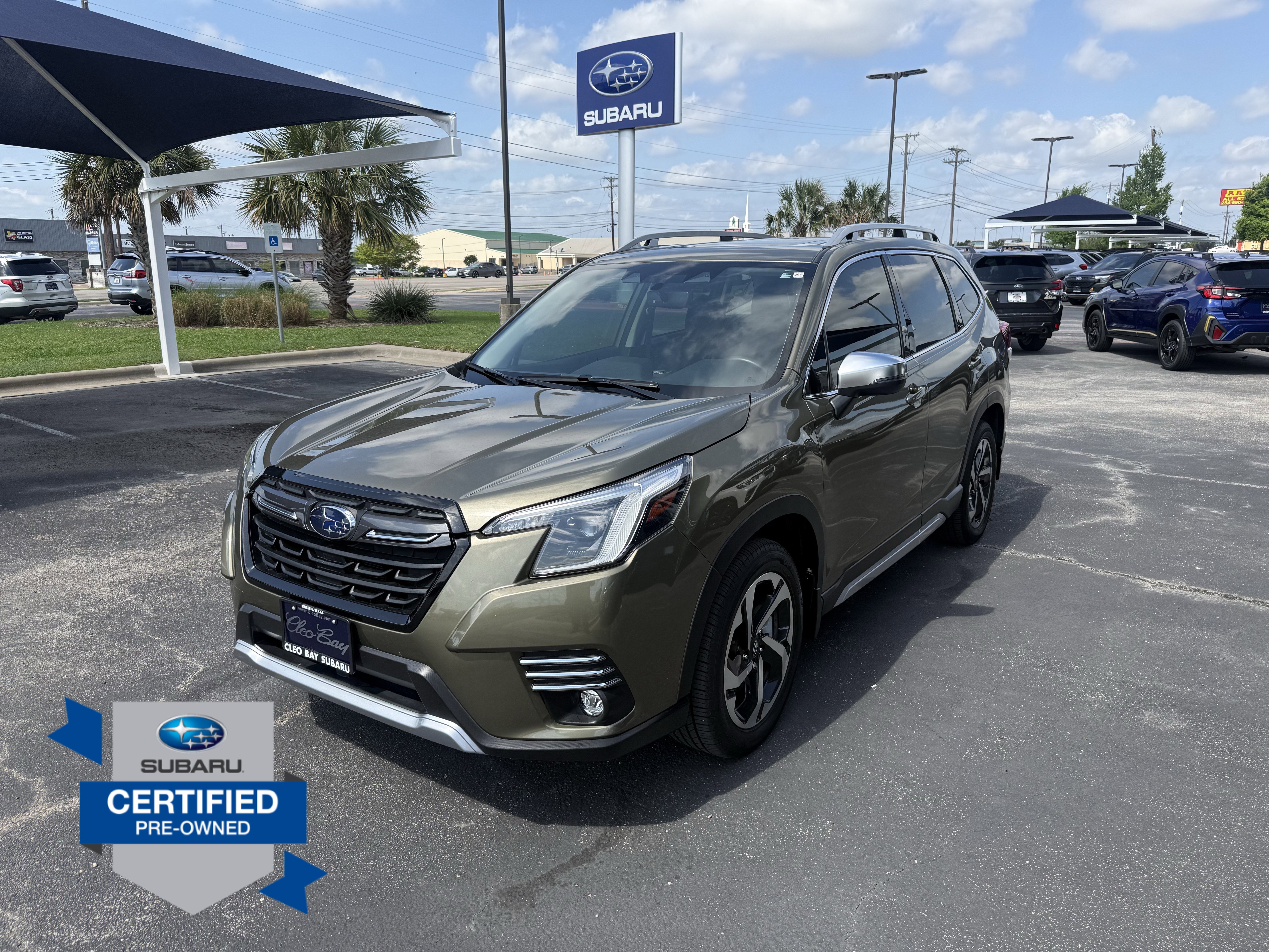 Used 2023 Subaru Forester Touring AWD/4WD image 3