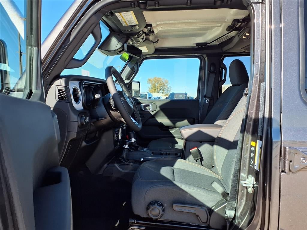 New 2026 Jeep Wrangler Sahara w/ Safety Group AWD/4WD image 16