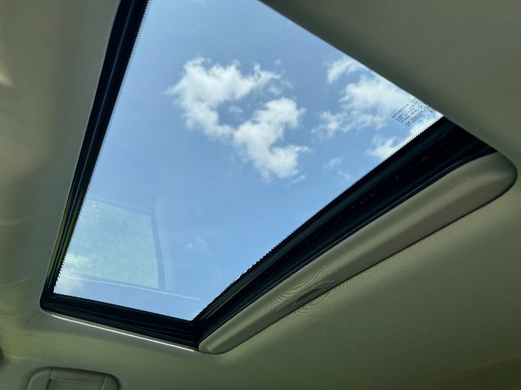 Used 2014 INFINITI QX80 4WD w/ Theater Package image 30