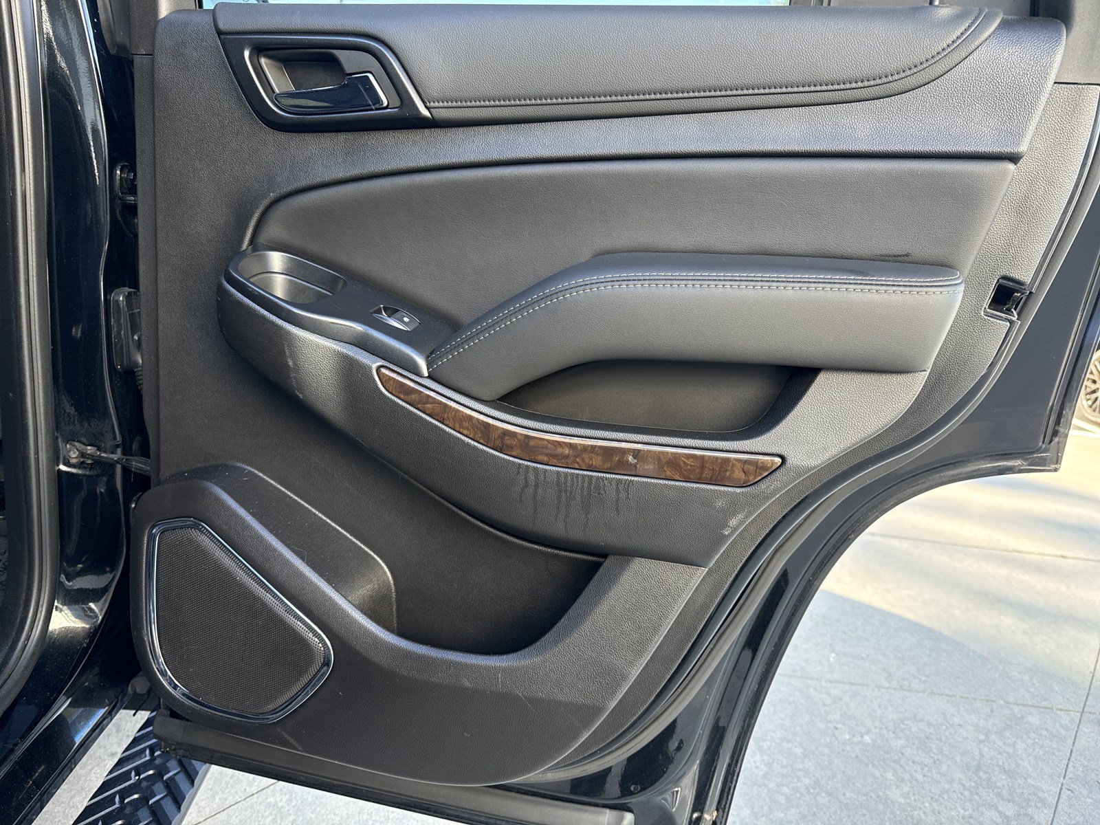 Used 2020 Chevrolet Tahoe LS RWD image 44