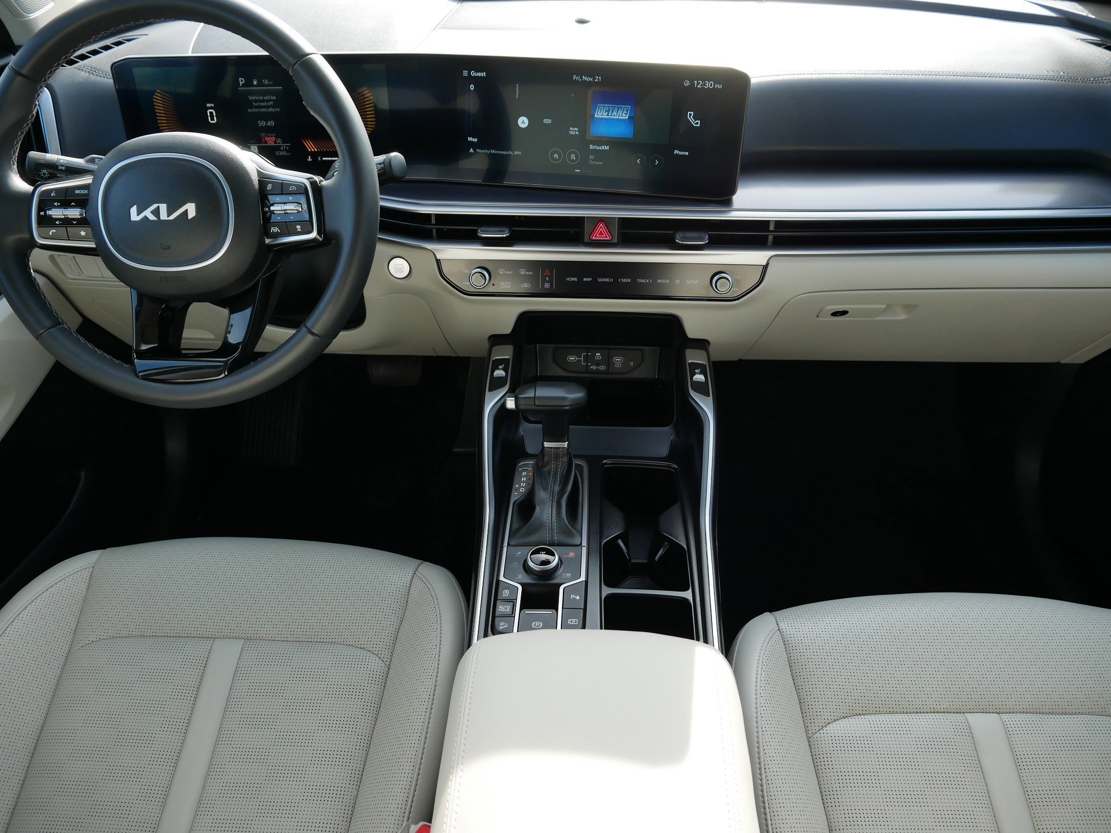 Certified 2025 Kia Sorento S w/ Panoramic Sunroof Package image 10