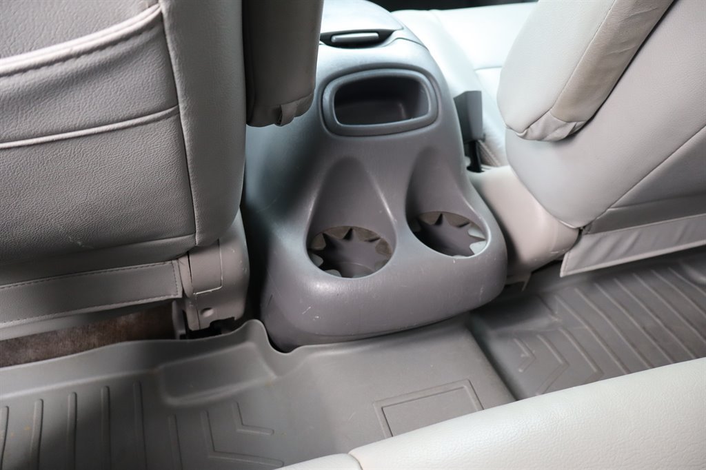 Used 2004 Toyota Tundra Limited RWD image 33