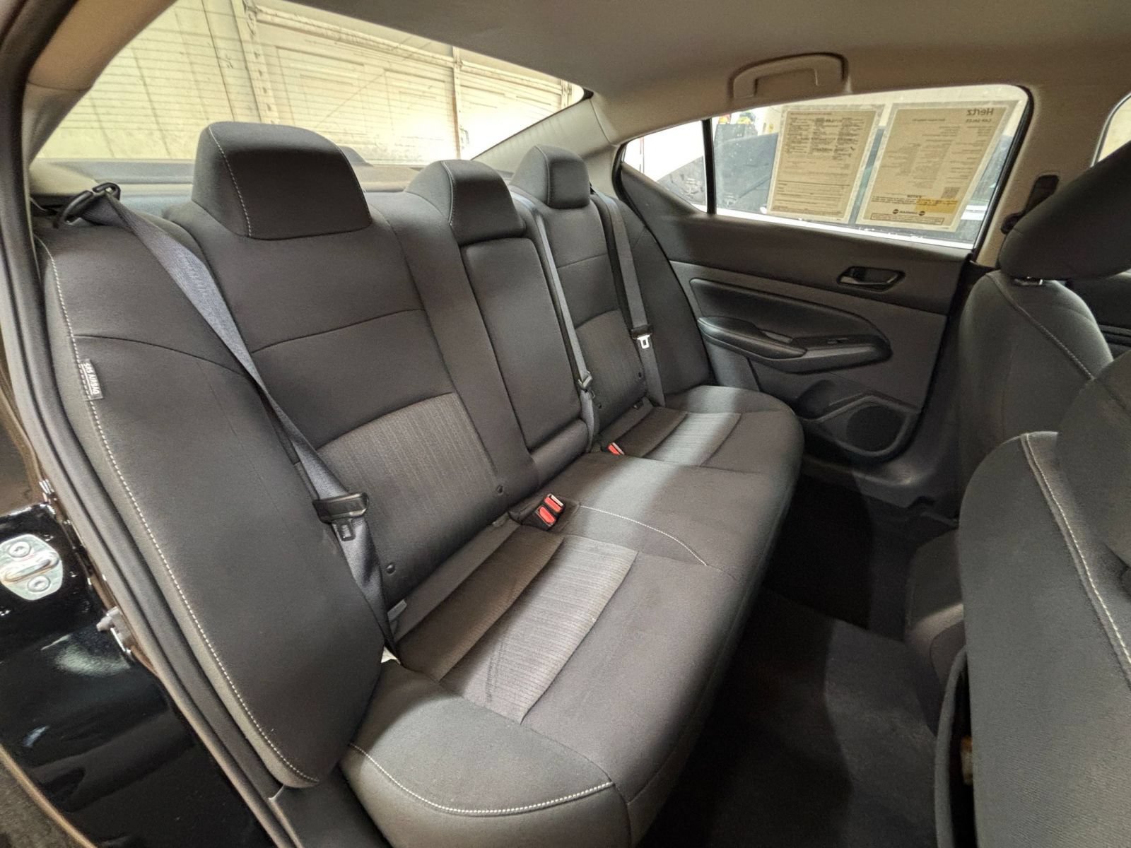 Used 2025 Nissan Altima 2.5 SV FWD image 38