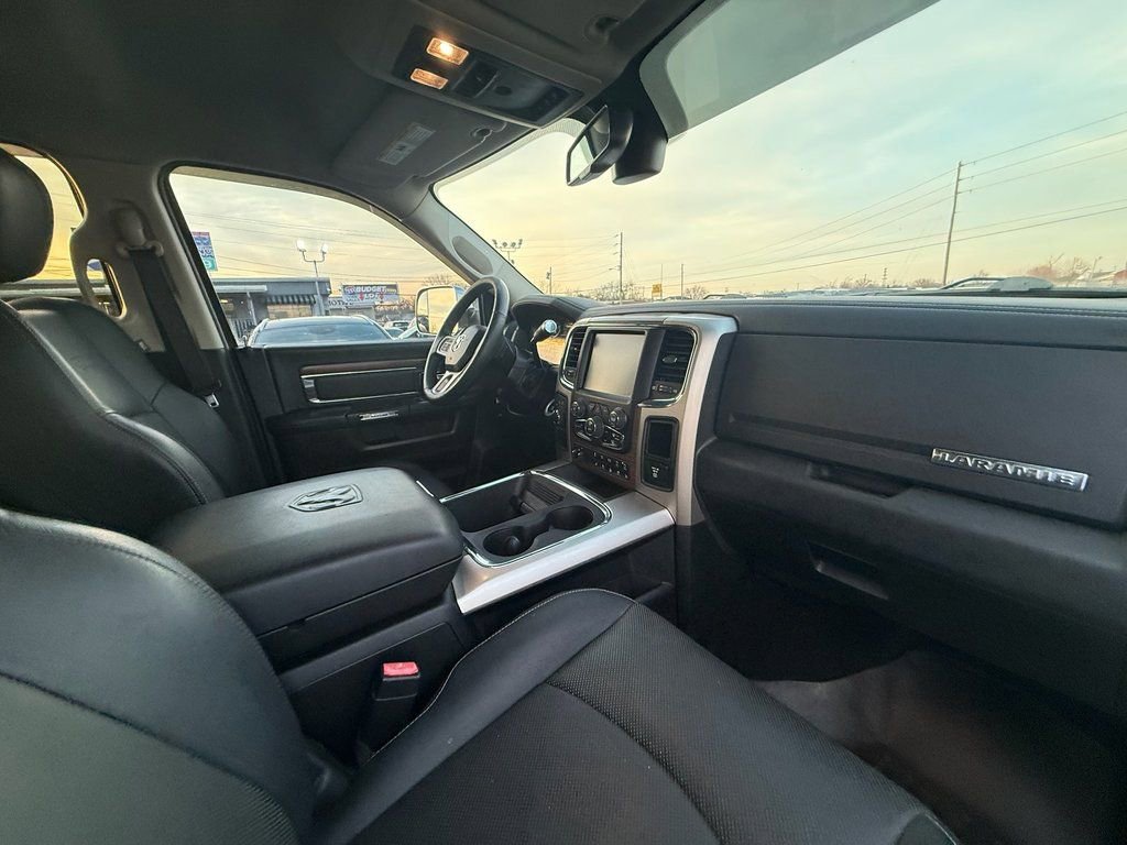 Used 2016 RAM 2500 Laramie w/ Convenience Group image 26