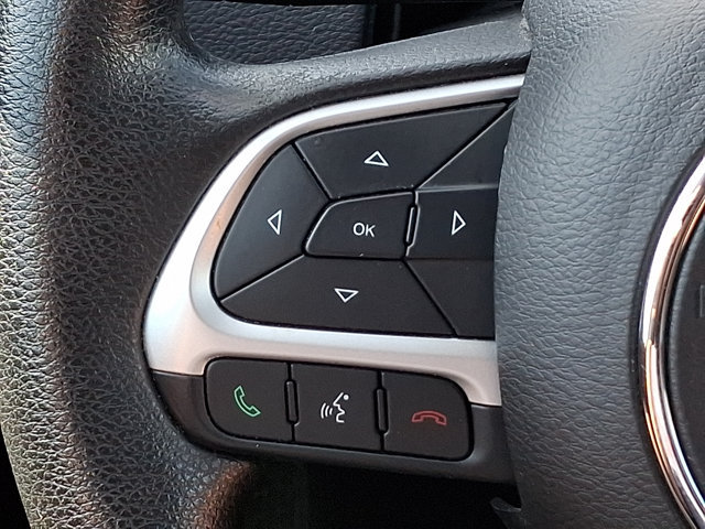 Used 2018 Jeep Compass Sport AWD/4WD image 16