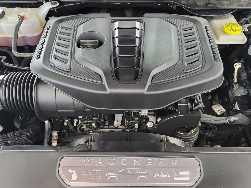 Used 2024 Jeep Wagoneer Series III w/ Premium Group I image 9