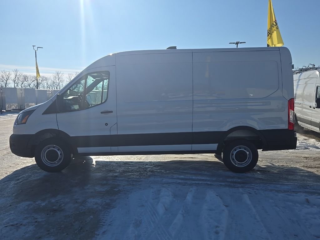 New 2026 Ford Transit 250 148 Medium Roof w/ Load Area Protection Package RWD image 7
