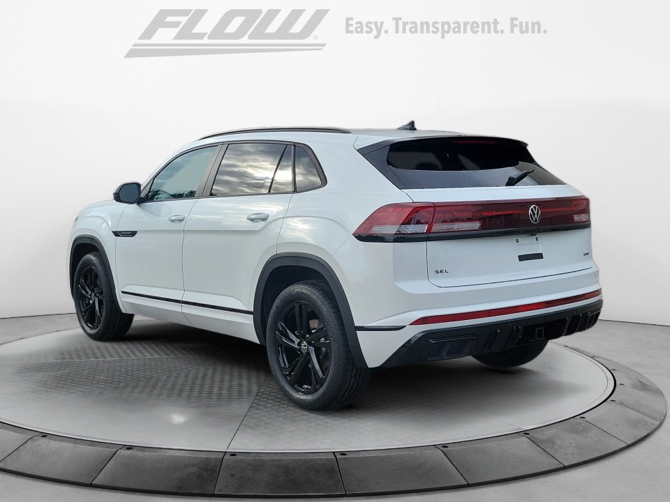 New 2026 Volkswagen Atlas Cross Sport SEL R-Line image 5
