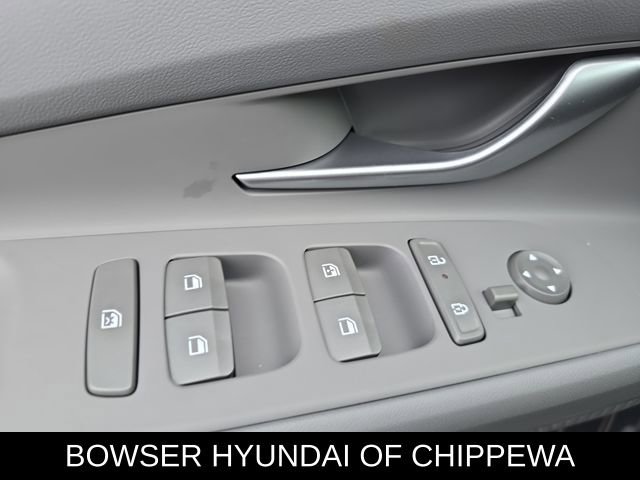 New 2026 Hyundai Elantra Sport image 7