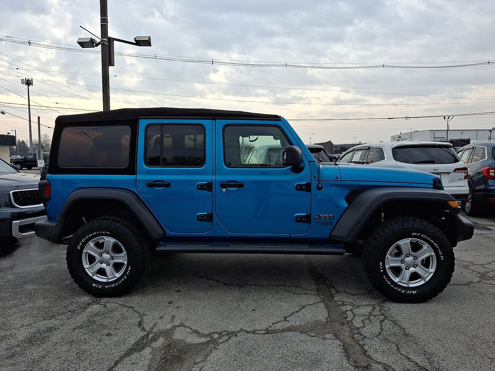 Used 2019 Jeep Wrangler Unlimited Sport S image 7