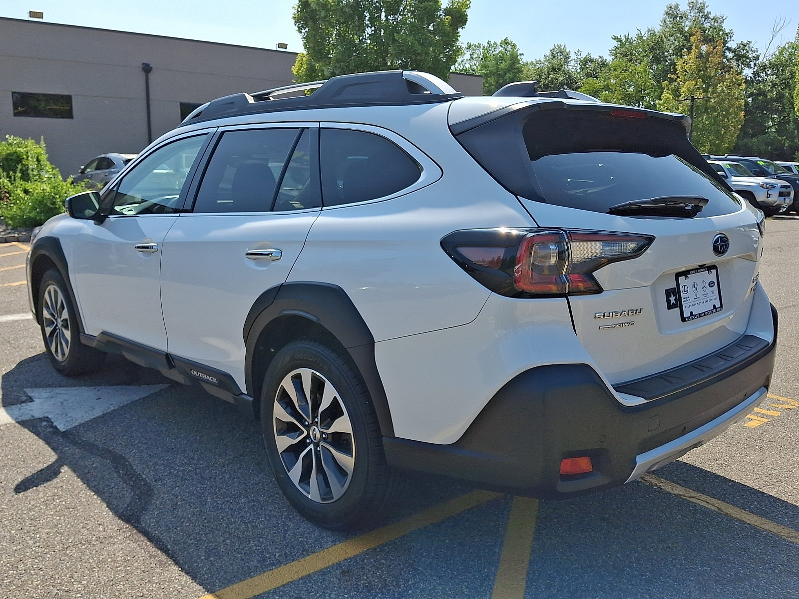 Used 2024 Subaru Outback Touring XT AWD/4WD image 4