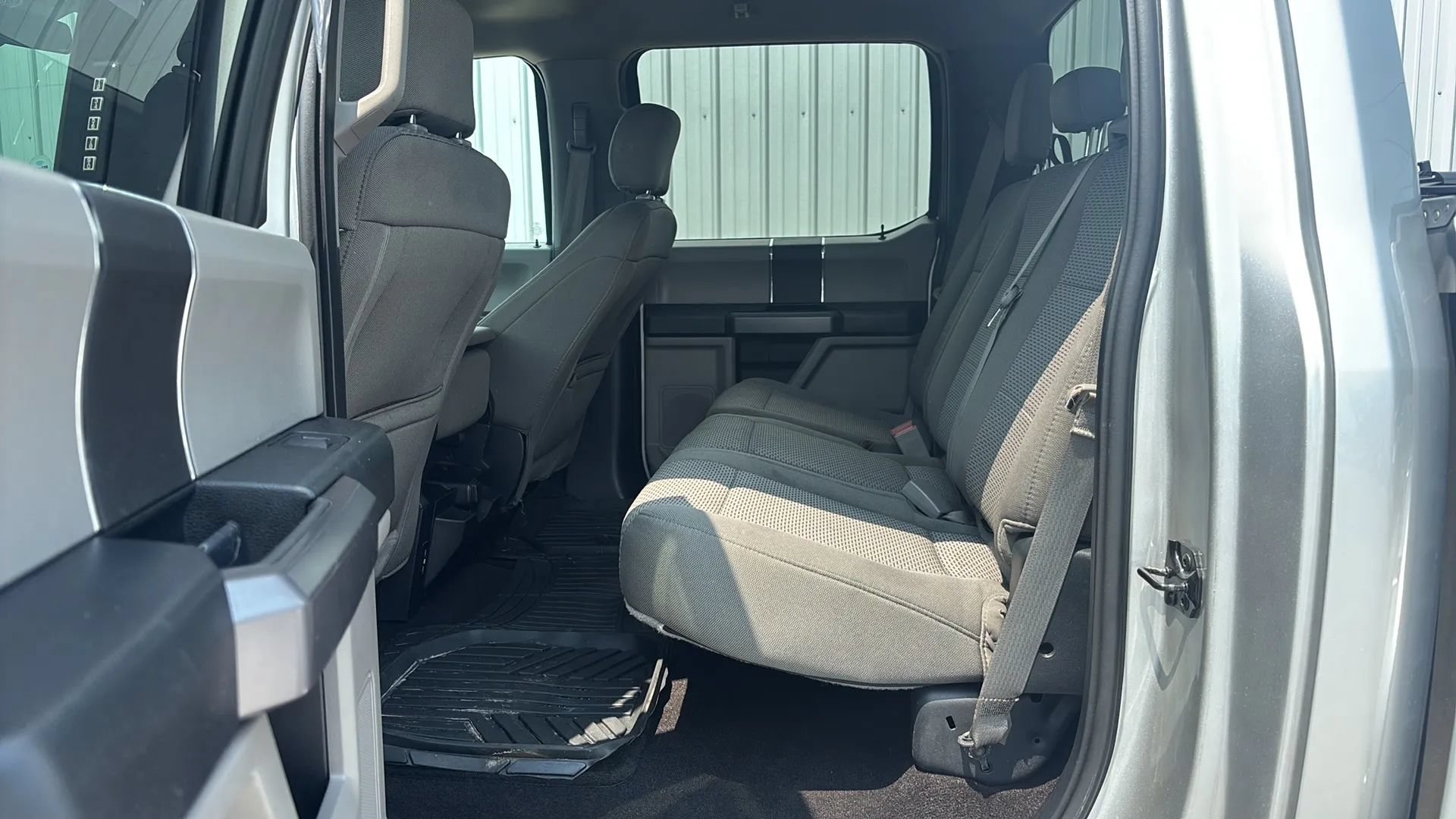 Used 2018 Ford F150 XLT AWD/4WD image 17