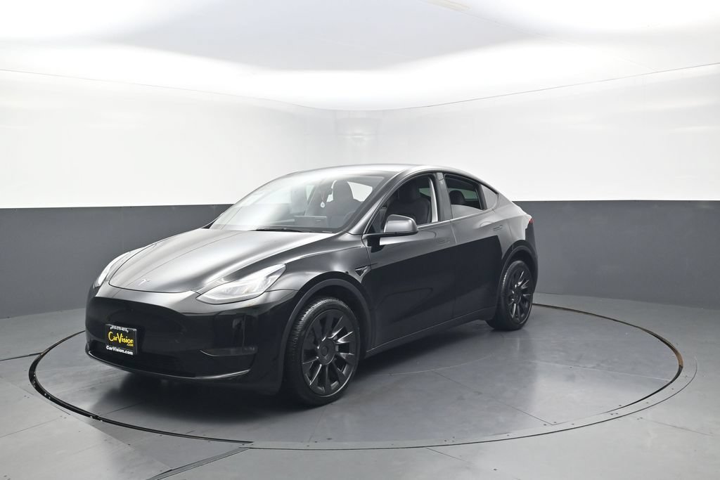 Used 2023 Tesla Model Y Long Range AWD/4WD image 5