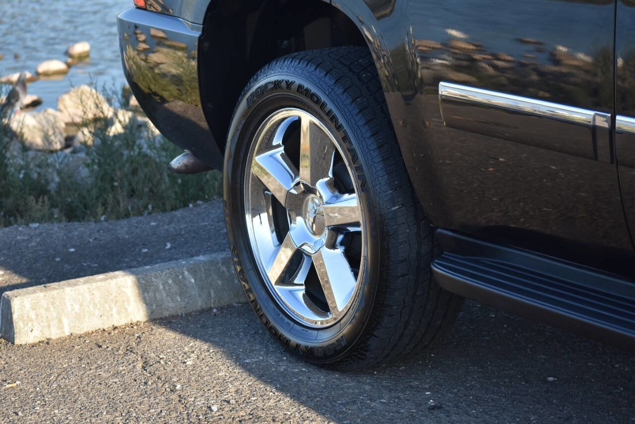 Used 2012 Chevrolet Tahoe LTZ image 17