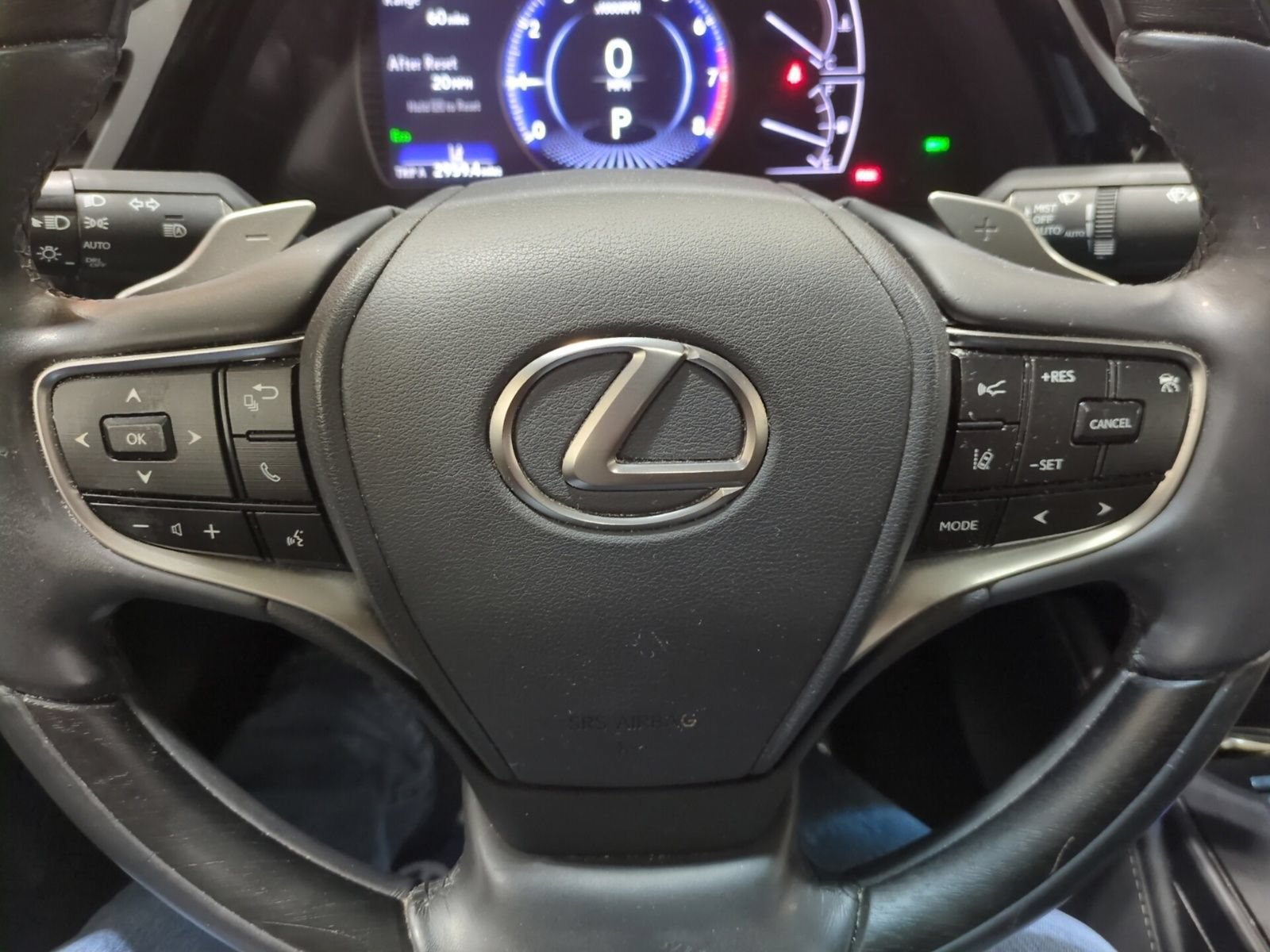 Used 2023 Lexus ES 350 Ultra Luxury w/ Accessory Package (Z1) FWD image 22