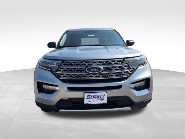 Used 2024 Ford Explorer Limited AWD/4WD image 2