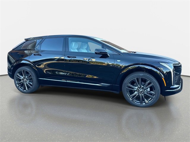 New 2025 Cadillac Optiq Sport 2 w/ LPO, Floor Liner Package image 8