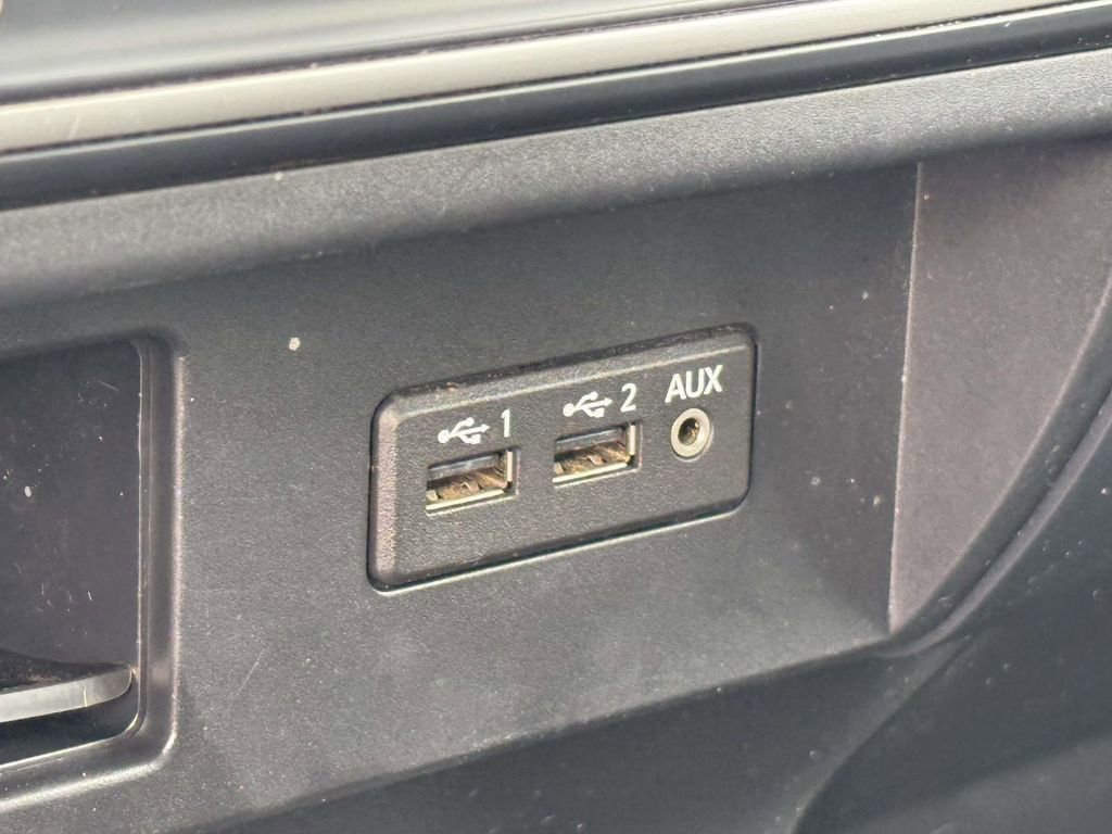 Used 2019 Nissan Titan S w/ S Utility Package image 22