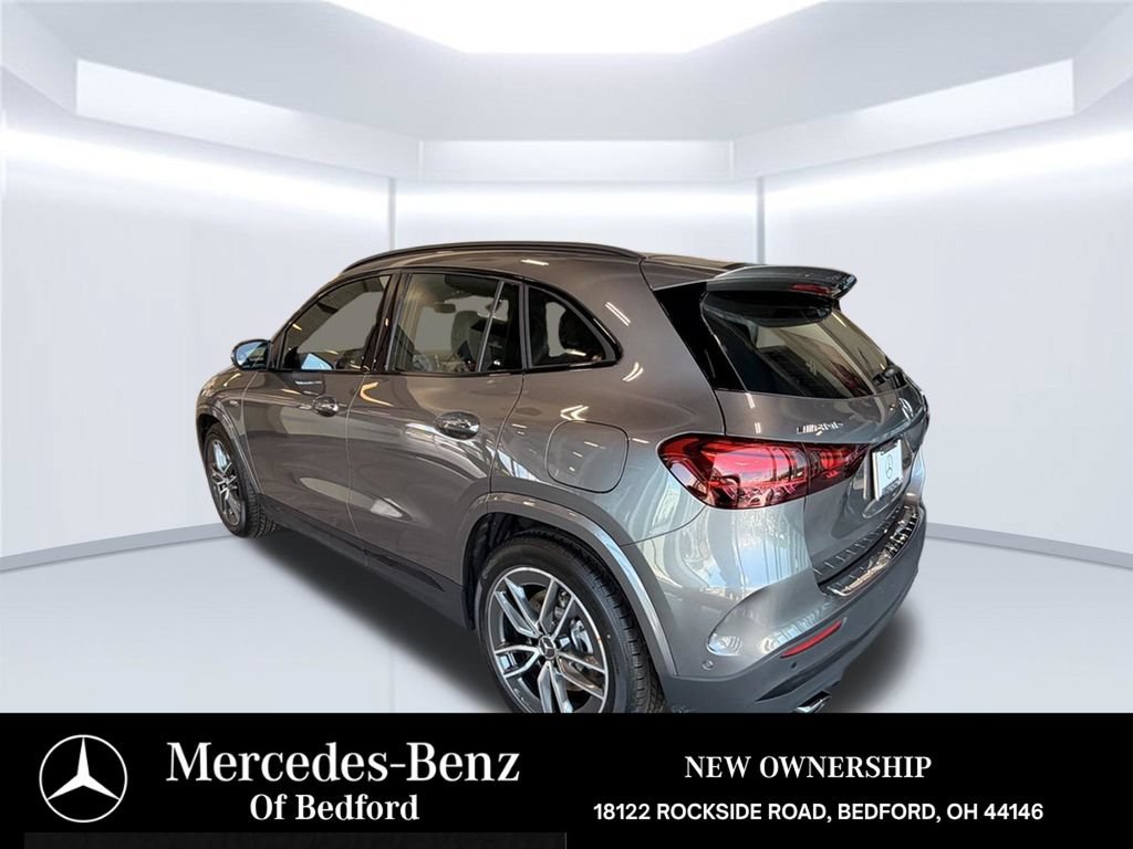 New 2026 Mercedes-Benz GLA 35 AMG 4MATIC image 6