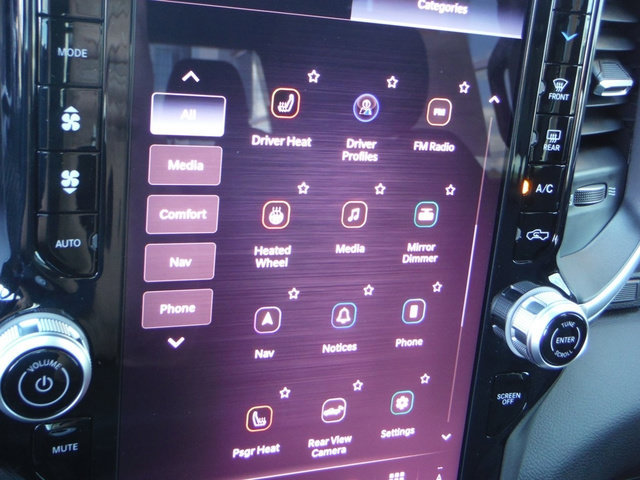 New 2026 RAM 1500 4x4 Crew Cab image 40