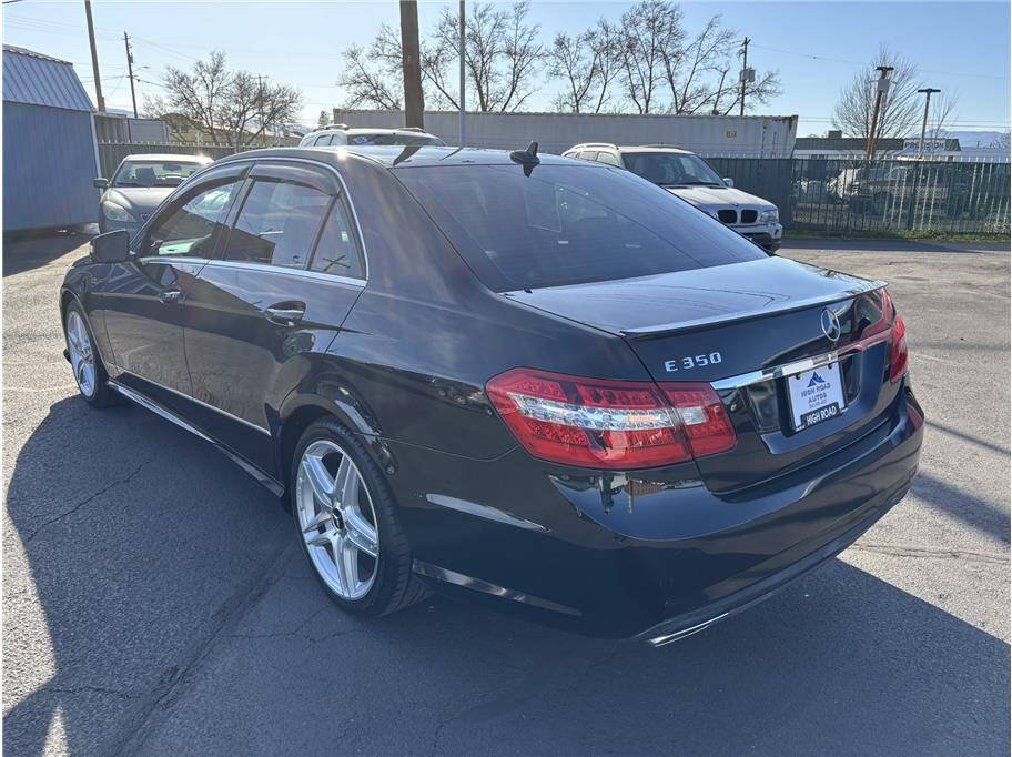 Used 2013 Mercedes-Benz E 350 Sedan image 3