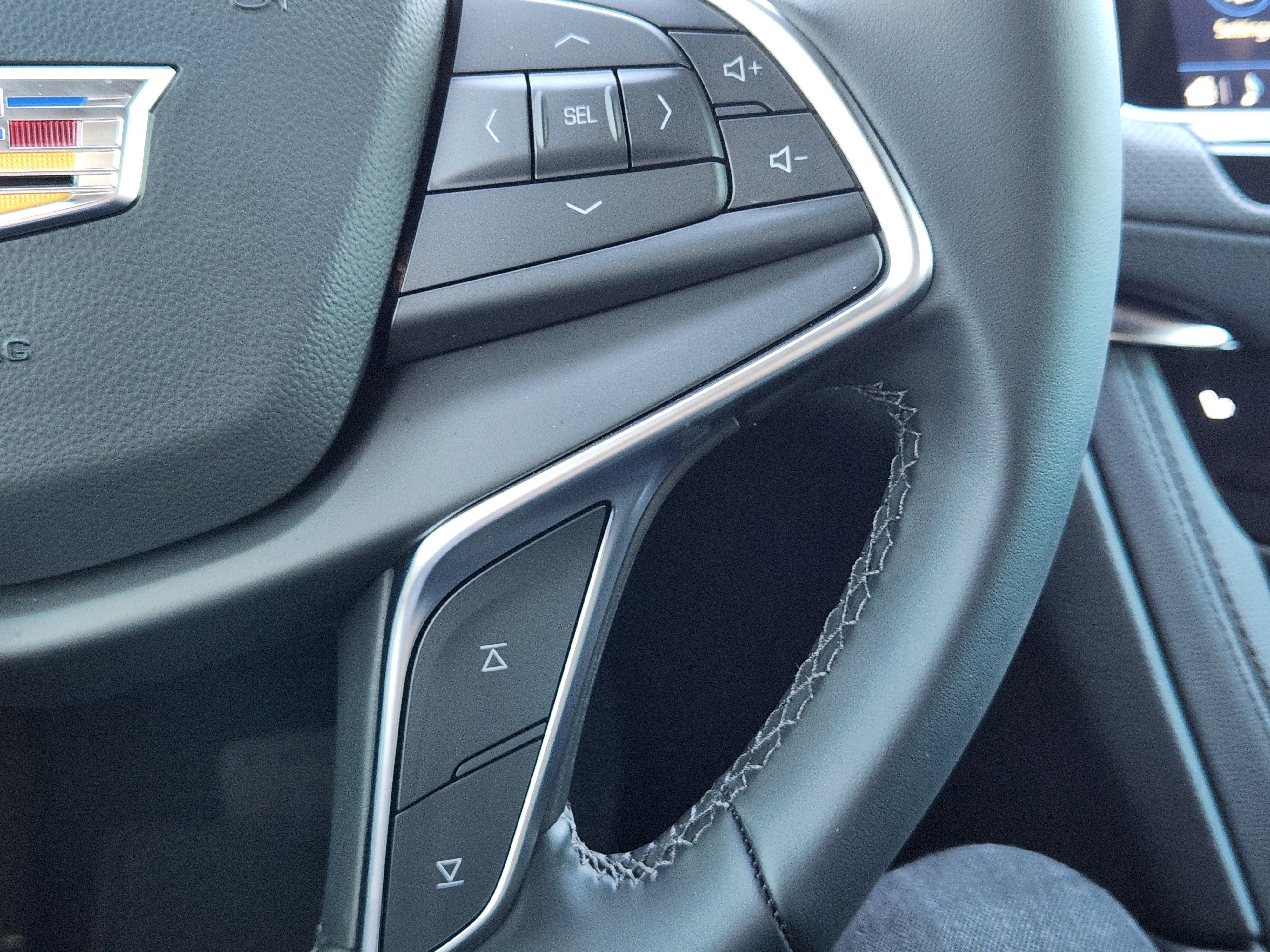 Certified 2026 Cadillac XT5 Luxury image 30