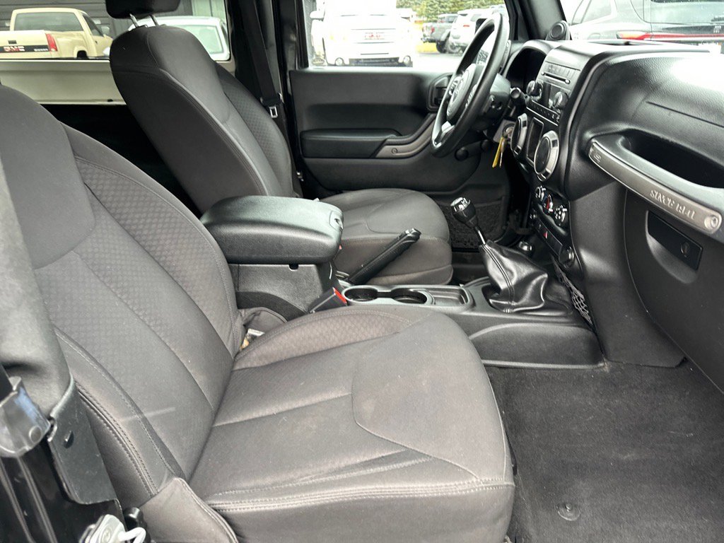 Used 2014 Jeep Wrangler Sport image 19