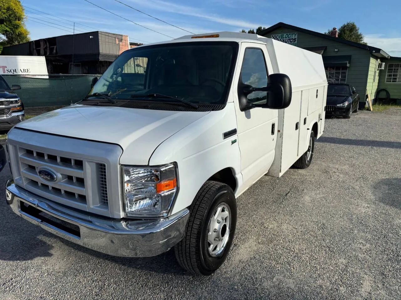 Used 2018 Ford E-350 and Econoline 350 Super Duty w/ Power Windows & Locks Group