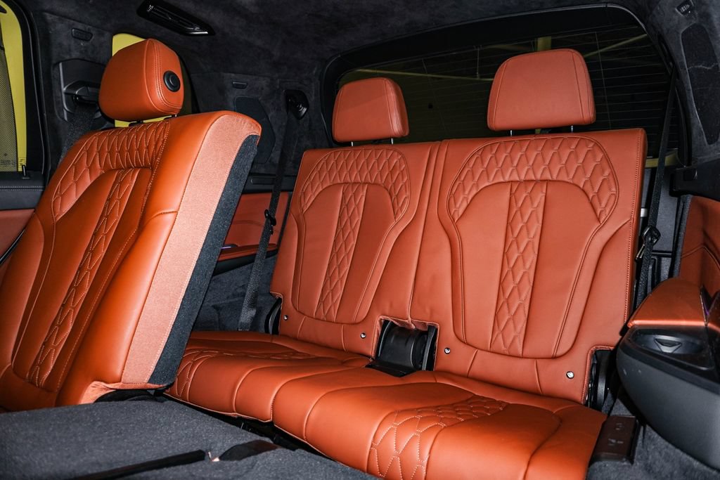 Used 2024 BMW X7 M60i w/ Executive Package AWD/4WD image 18