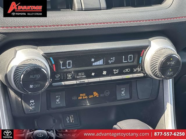 Used 2023 Toyota RAV4 SE w/ Weather & Moonroof Package AWD/4WD image 34
