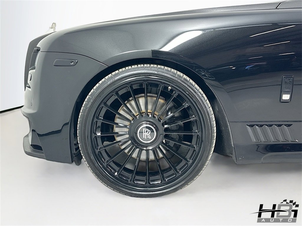 Used 2014 Rolls-Royce Wraith image 17