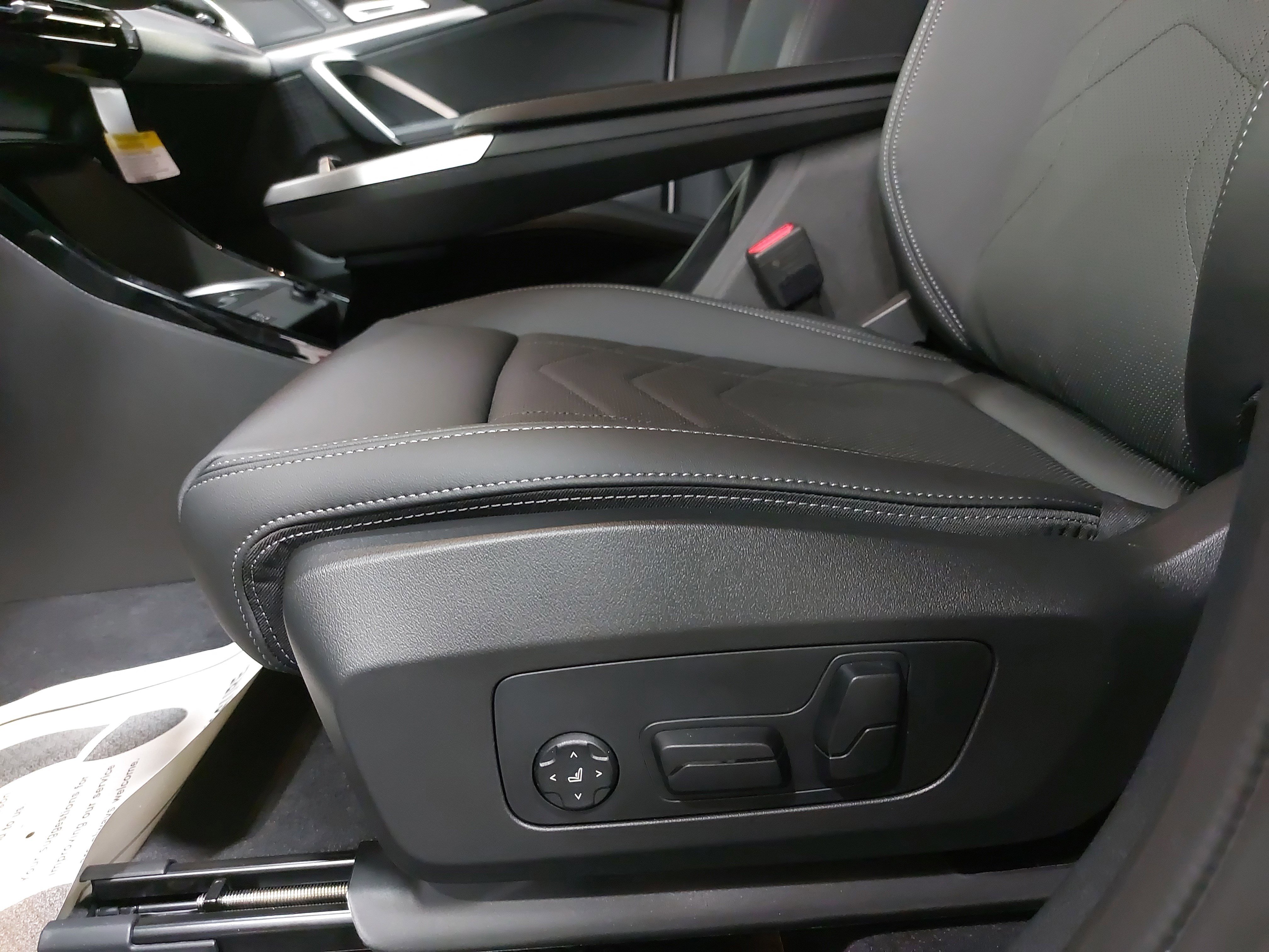 New 2026 BMW X1 xDrive28i w/ Technology Package image 31