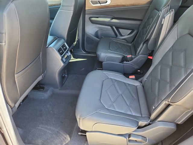 New 2026 Volkswagen Atlas SE image 8