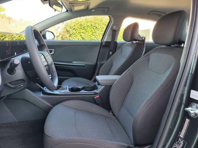 New 2026 Kia K4 FWD image 9