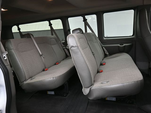 New 2025 Chevrolet Express 3500 LT w/ LT Preferred Equipment Group RWD image 9