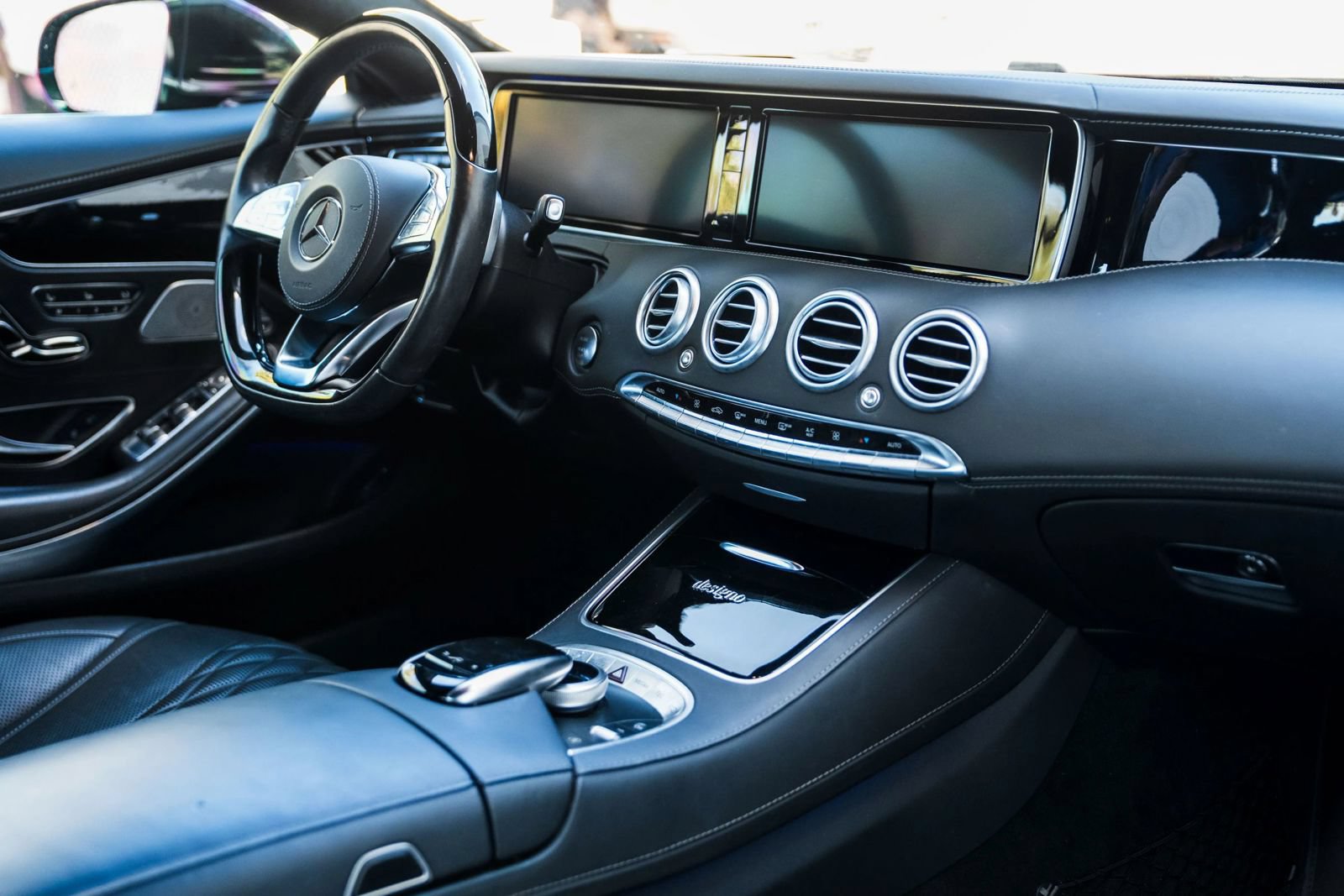 Used 2015 Mercedes-Benz S 550 4MATIC Coupe image 23