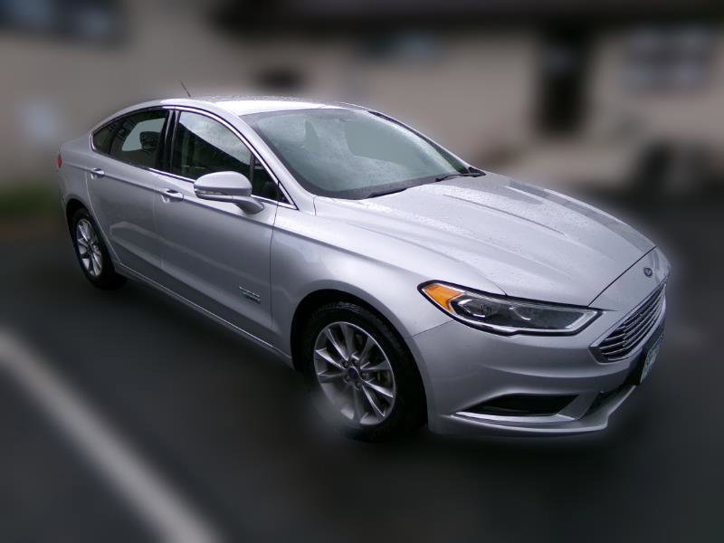 Used 2018 Ford Fusion Energi SE FWD image 1